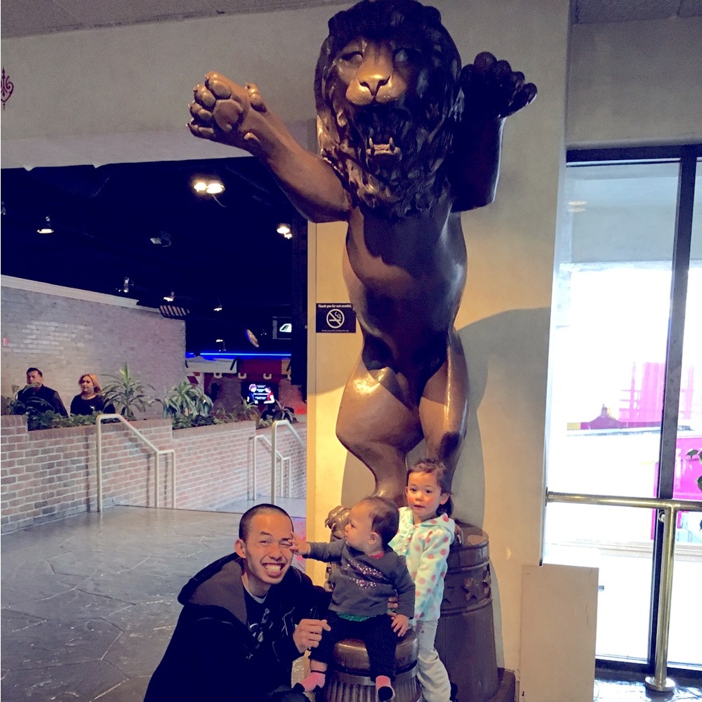 Meet your Posher, Johnson